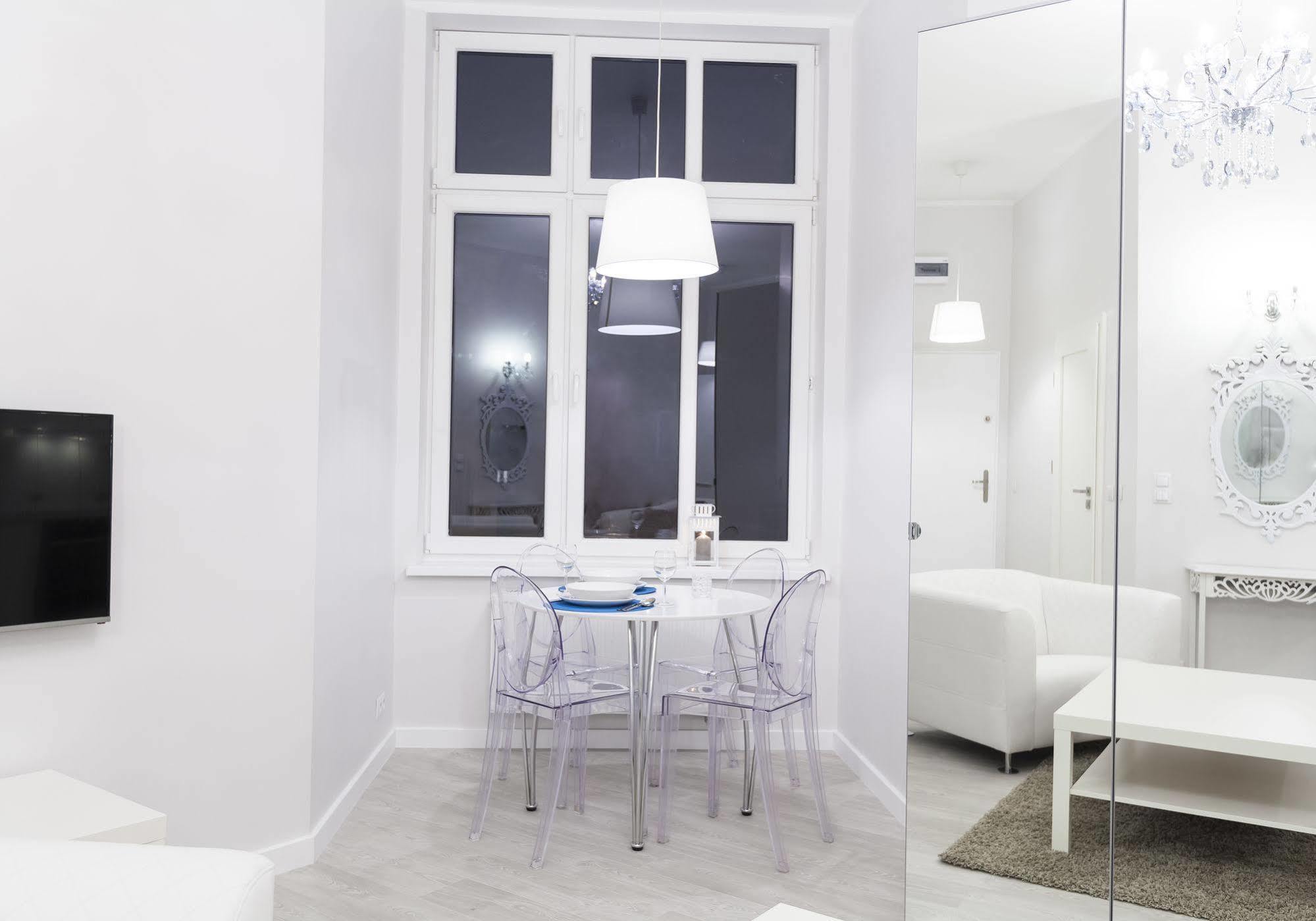Homewell Apartments Stara Piekarnia Posen Exterior foto