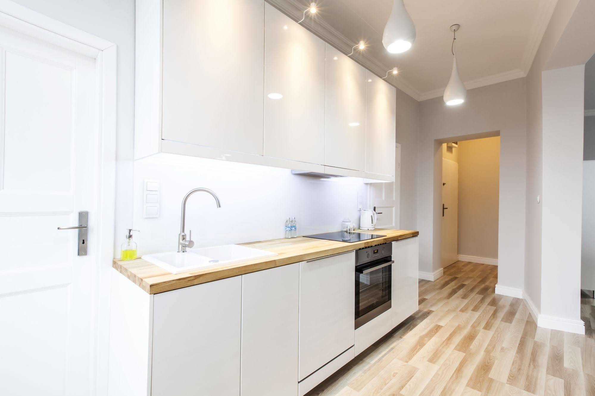 Homewell Apartments Stara Piekarnia Posen Exterior foto